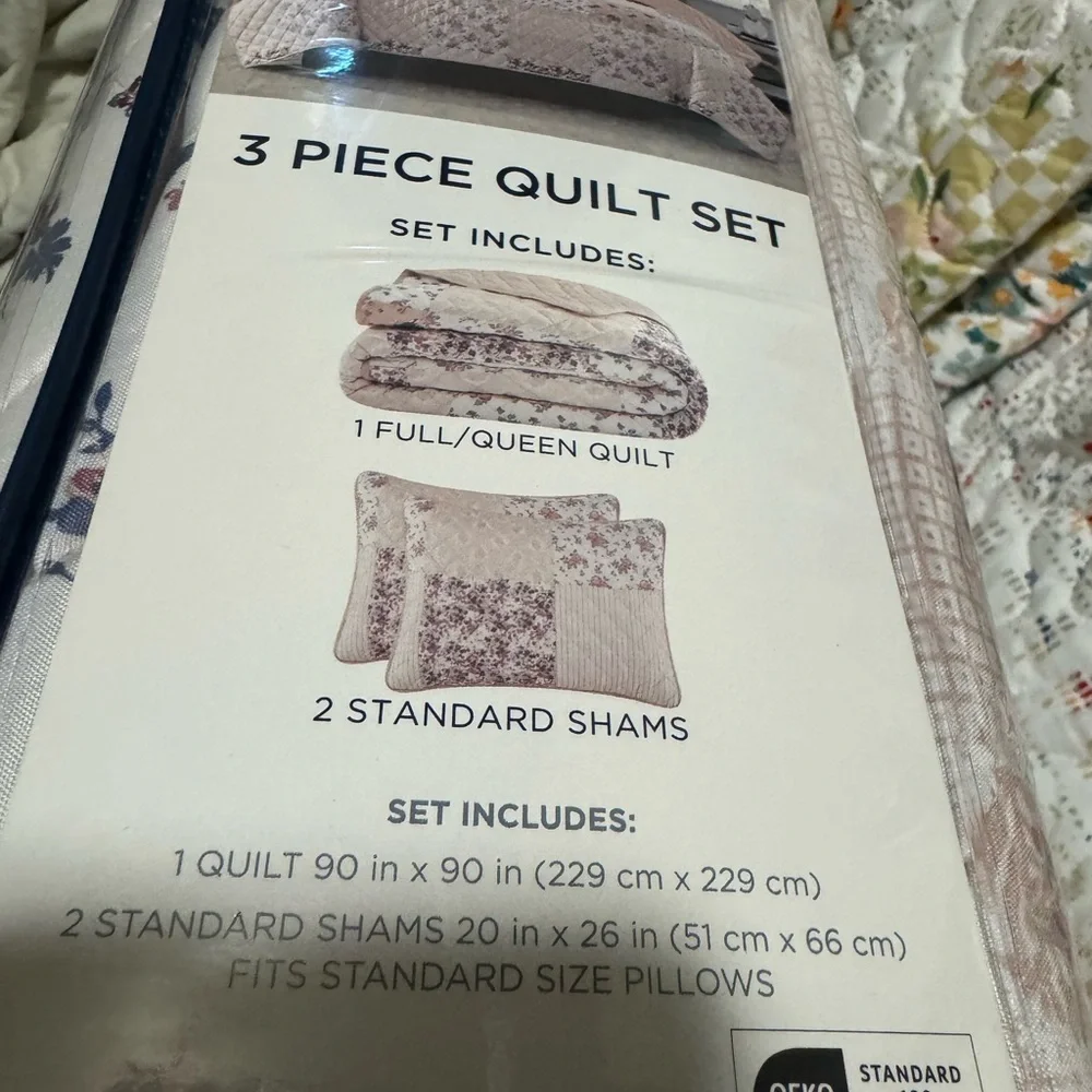 NWT Full/Queen Canon Classic Pink 3-Piece Quilt Set